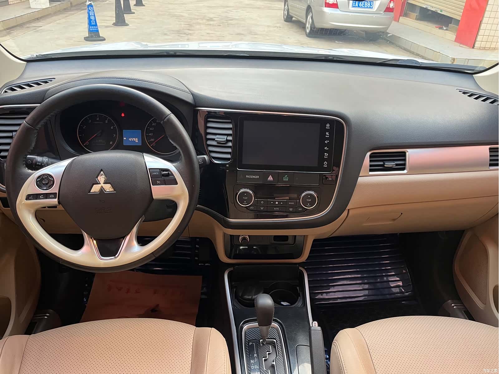 Mitsubishi Outlander, 2018 6