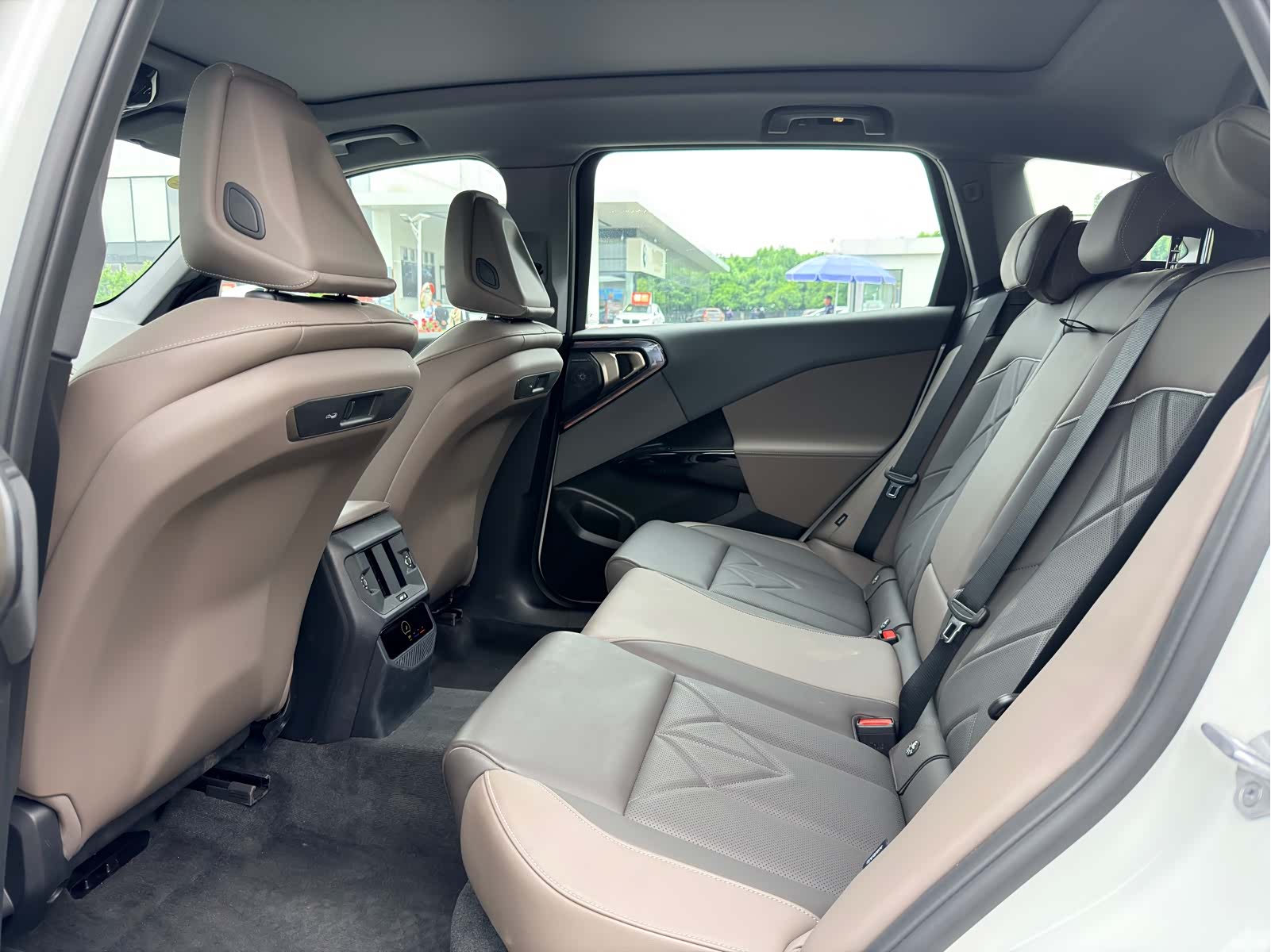 BMW X3, 2025 все фото