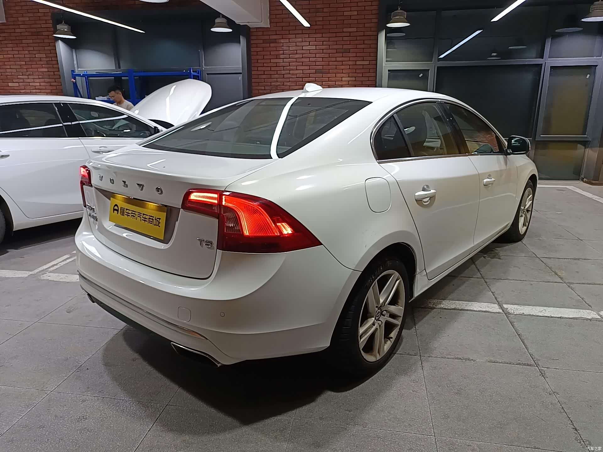 Volvo S60, 2016 4