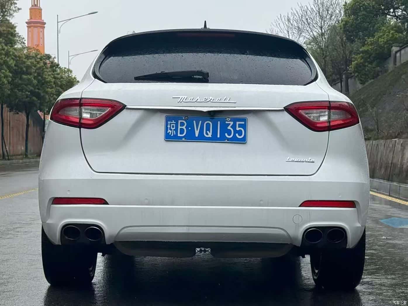 Maserati Levante, 2017 все фото