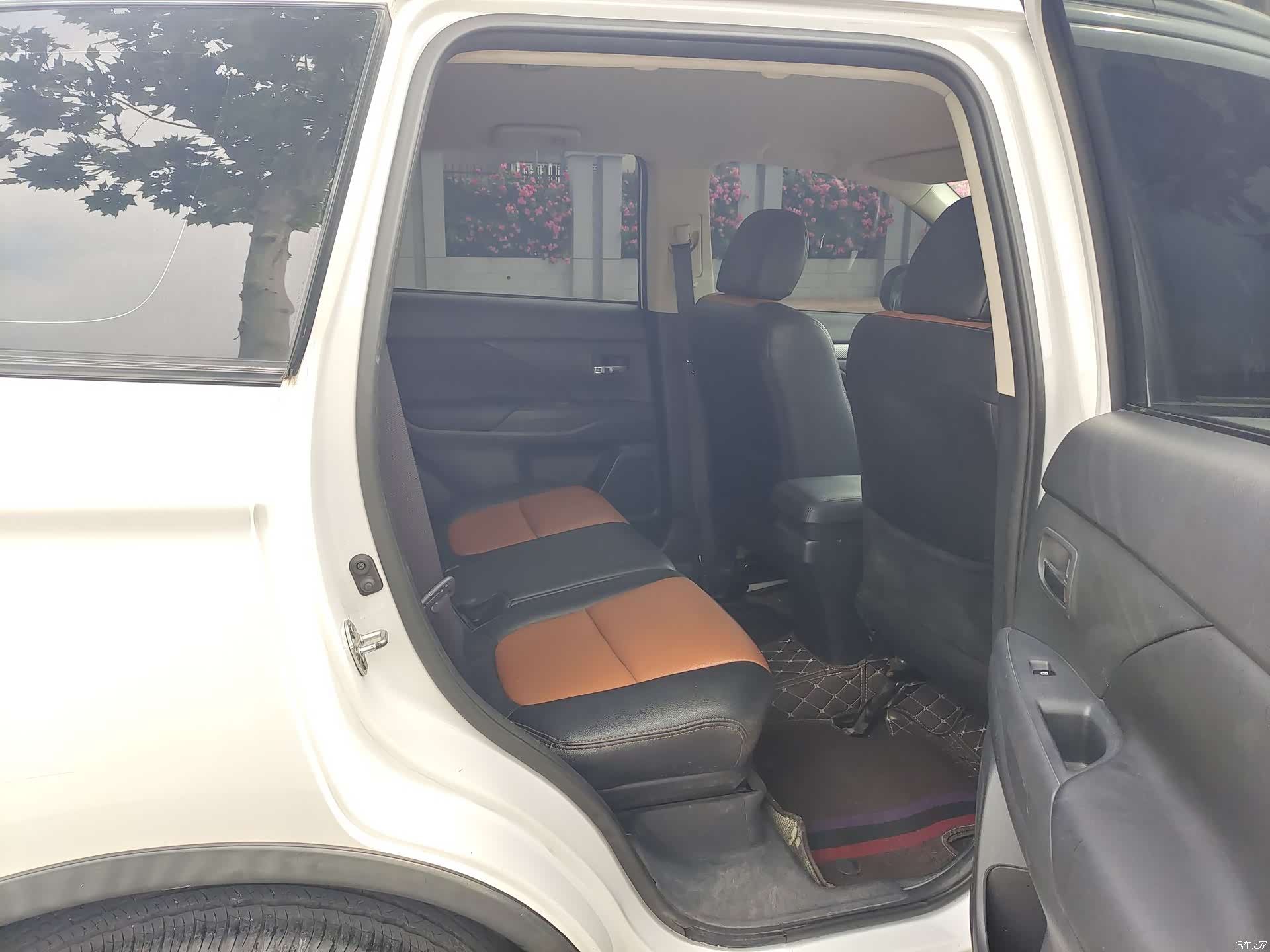 Mitsubishi Outlander, 2017 11