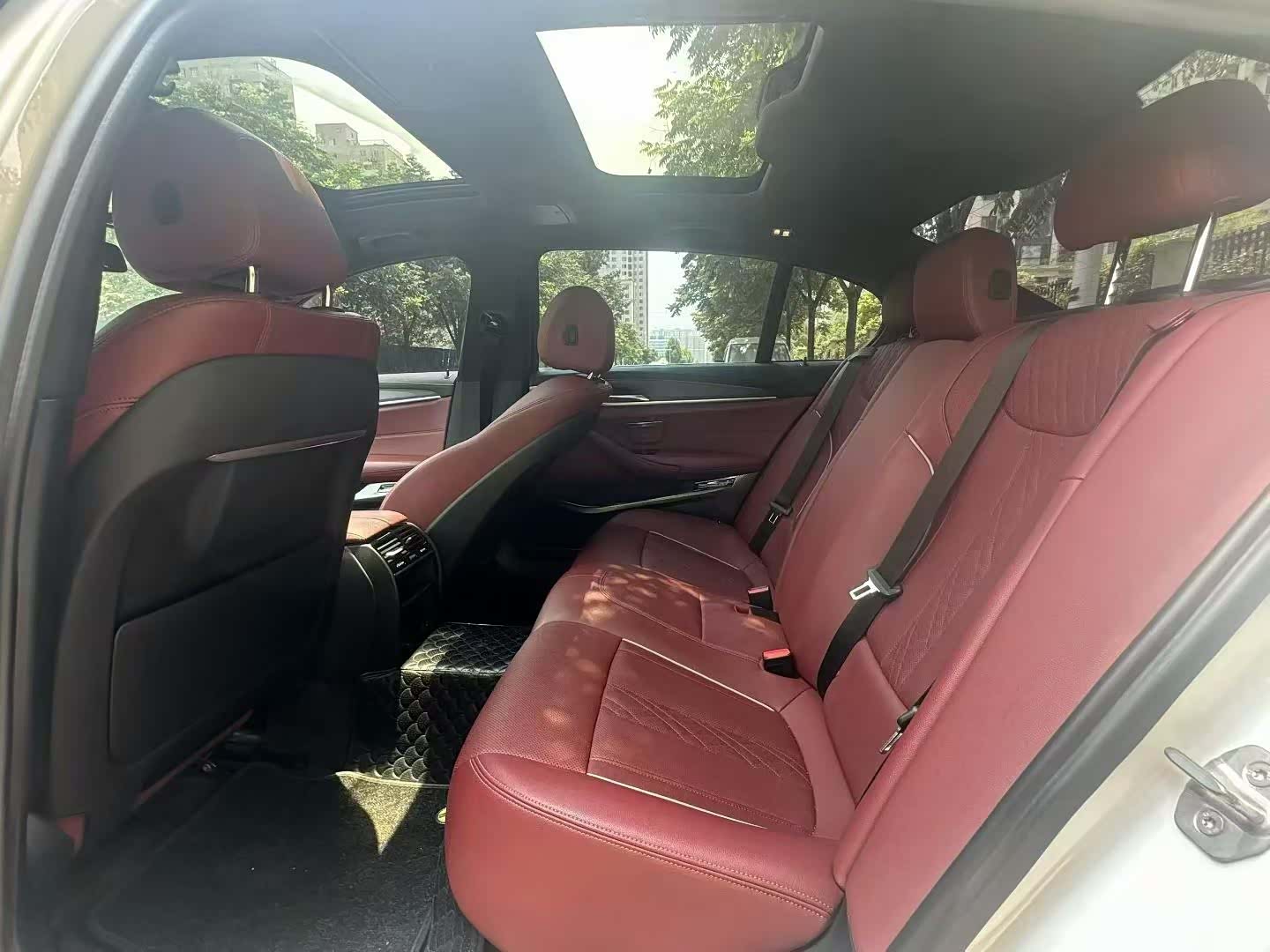 BMW 5 Series, 2020 6