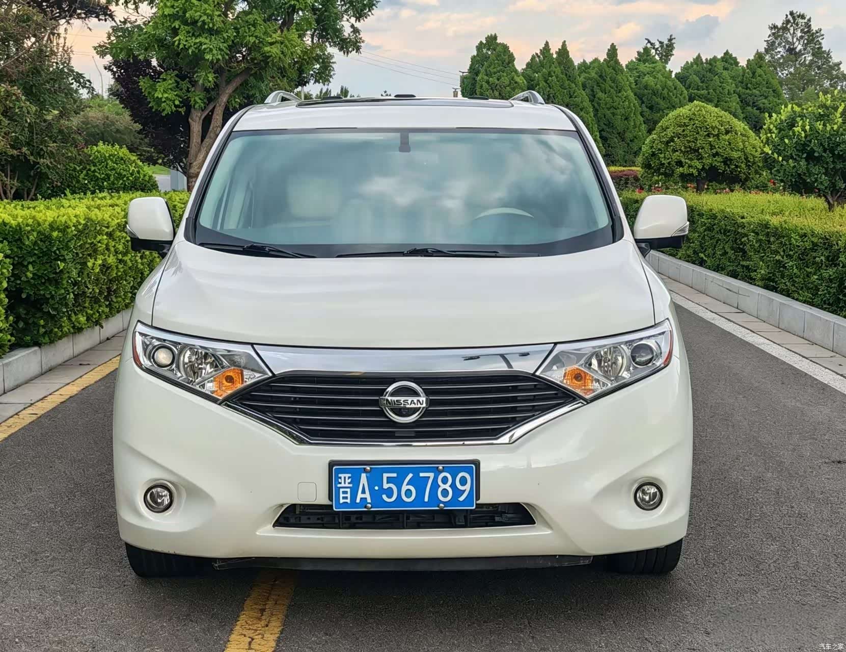 Nissan SL, 2017 1
