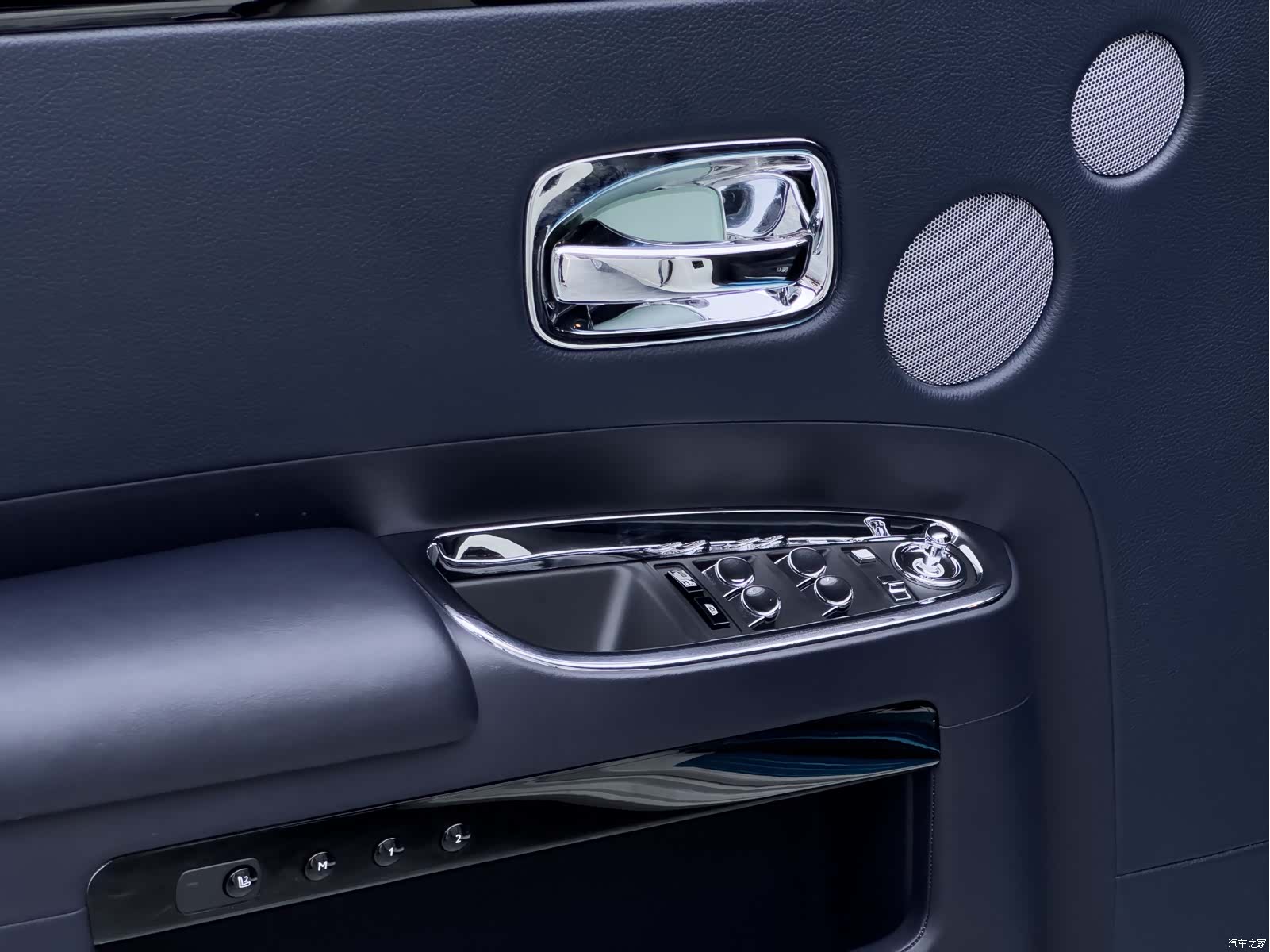 Rolls-Royce Ghost, 2014 13