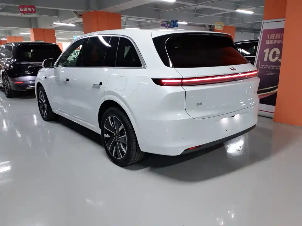 Li Auto Ideal L6