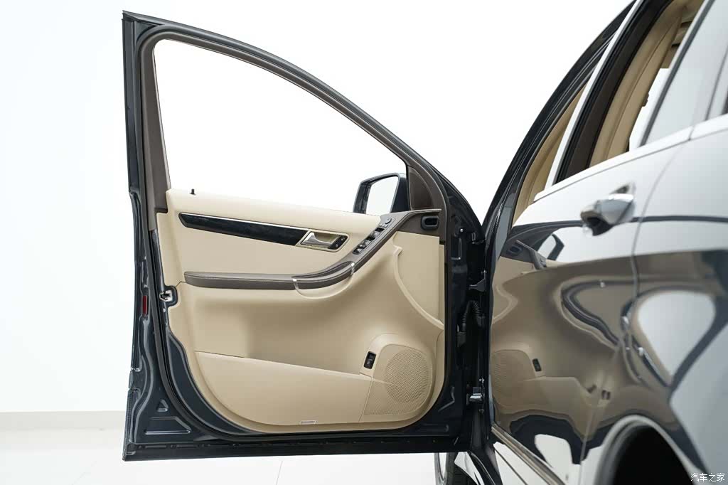 Mercedes-Benz R-Class, 2014 23
