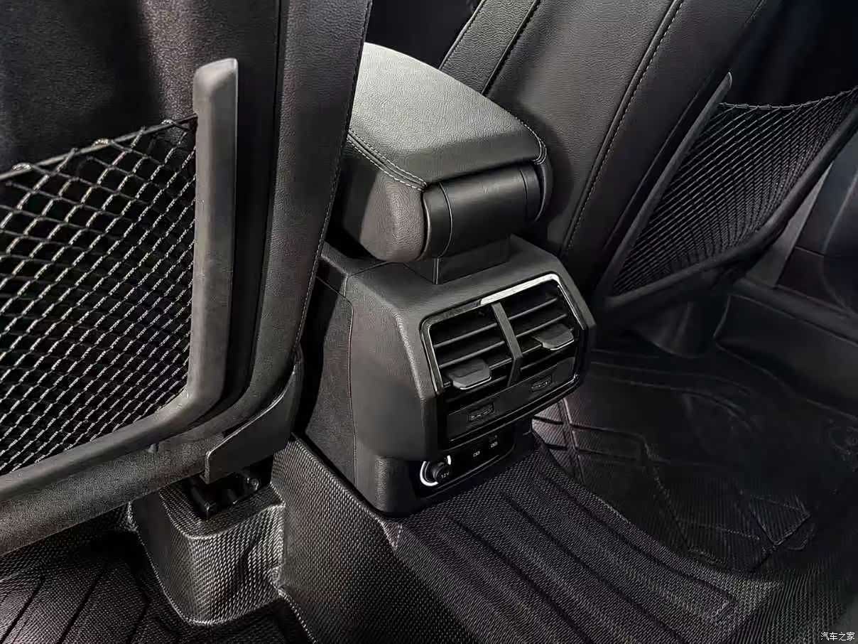 Audi Q3, 2022 15
