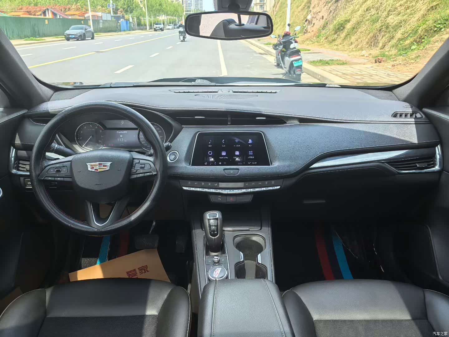 Cadillac XT4, 2020 4