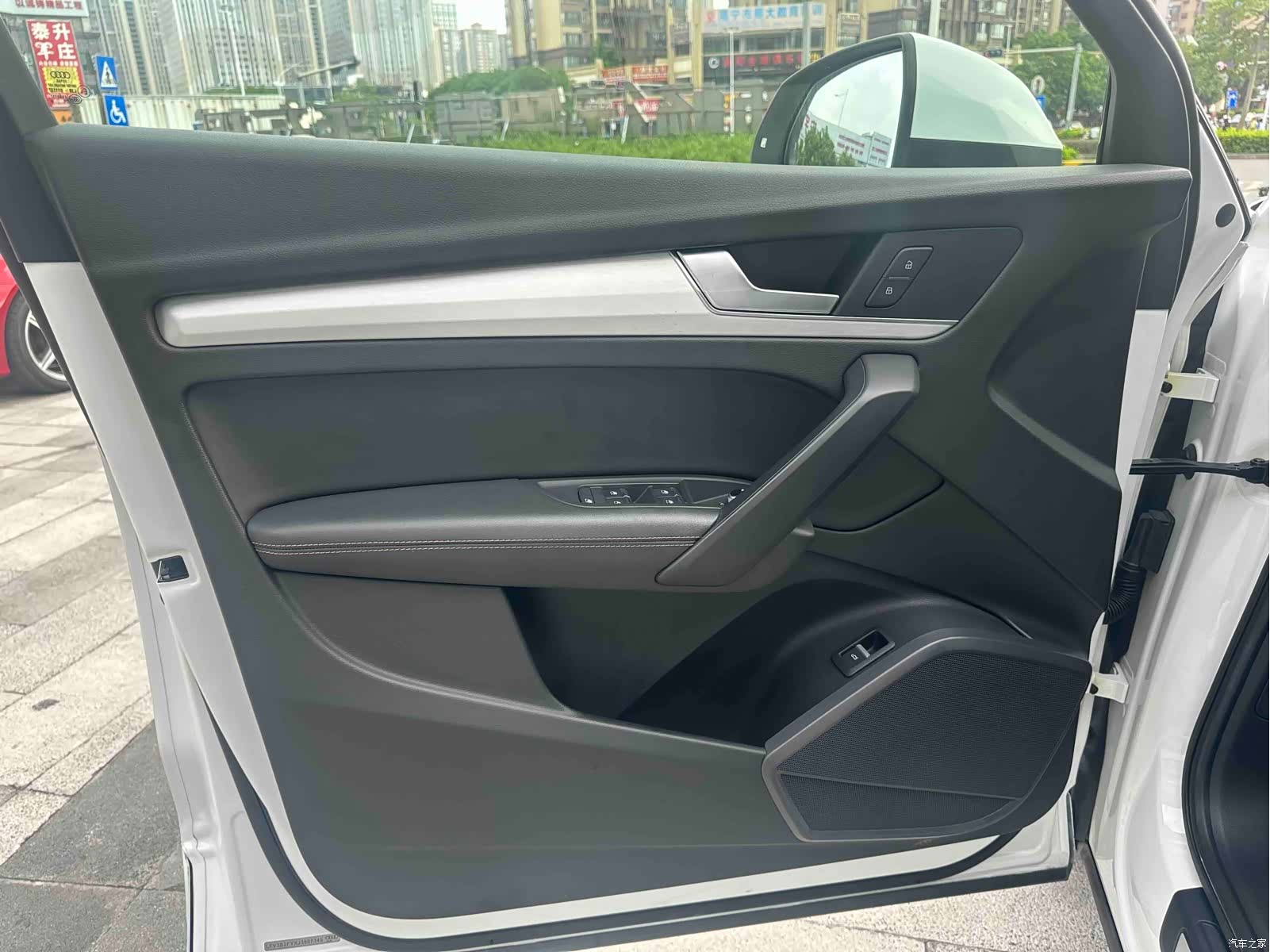 Audi Q5L, 2018 10