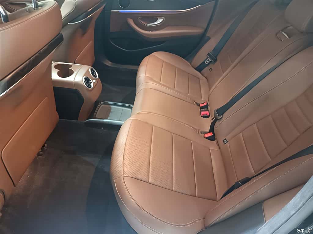 Mercedes-Benz E-Class, 2019 7