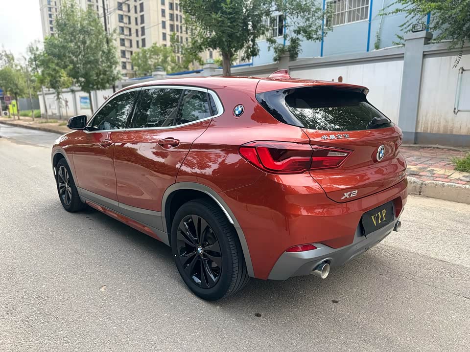 BMW X2