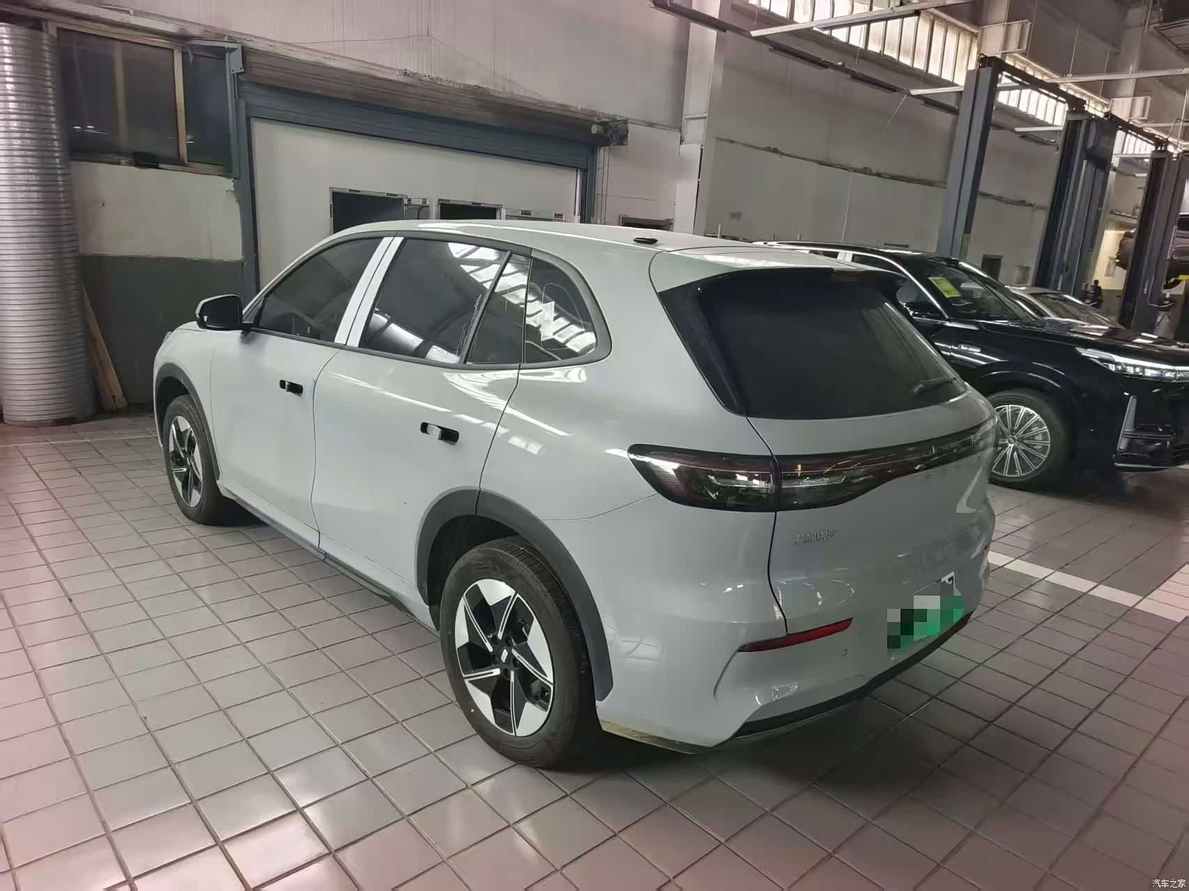 Geely Galaxy E5, 2026 7