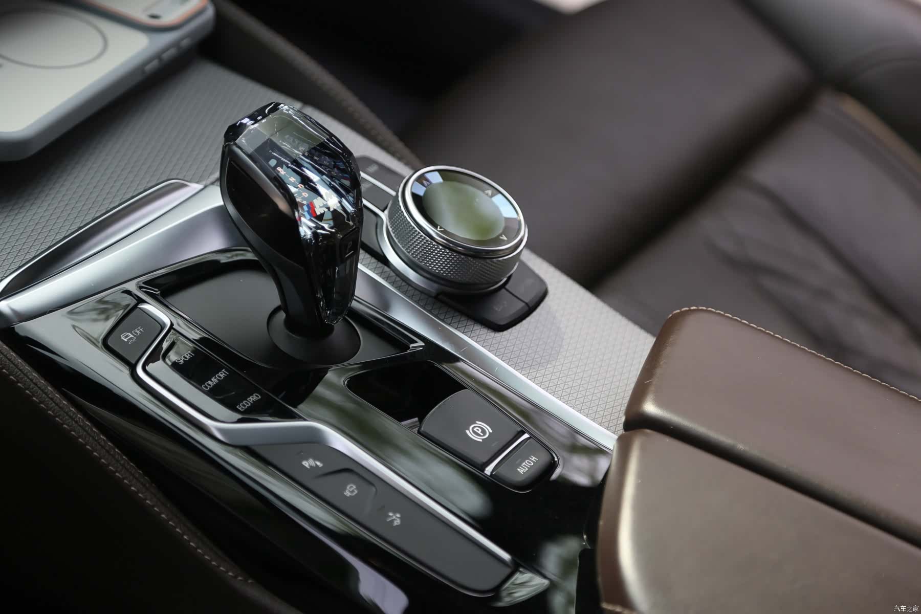 BMW 6 Series GT, 2018 8