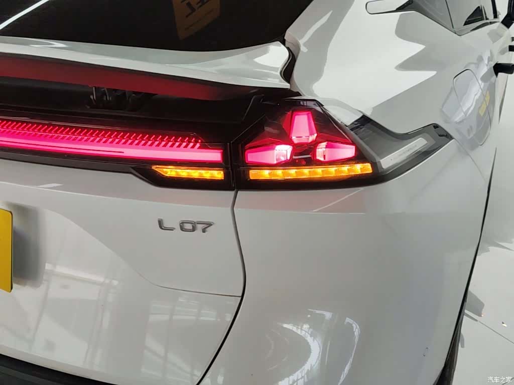 Deepal L07, 2025 8