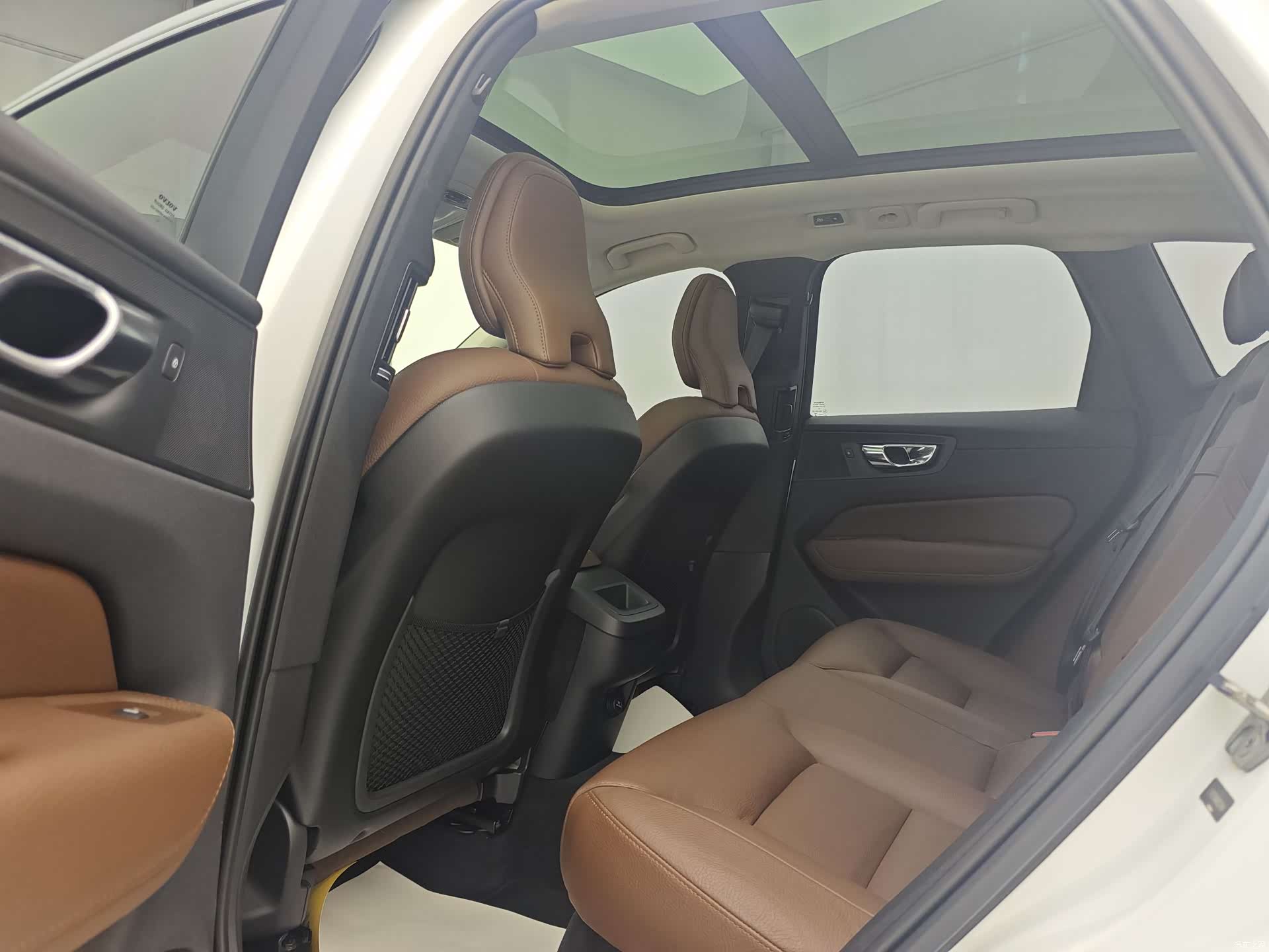 Volvo XC60, 2018 18