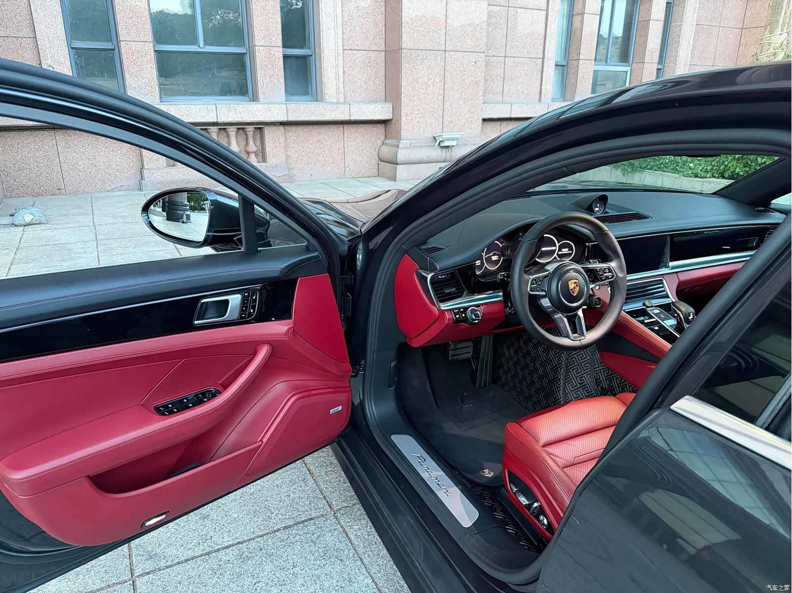 Porsche Panamera, 2018 13