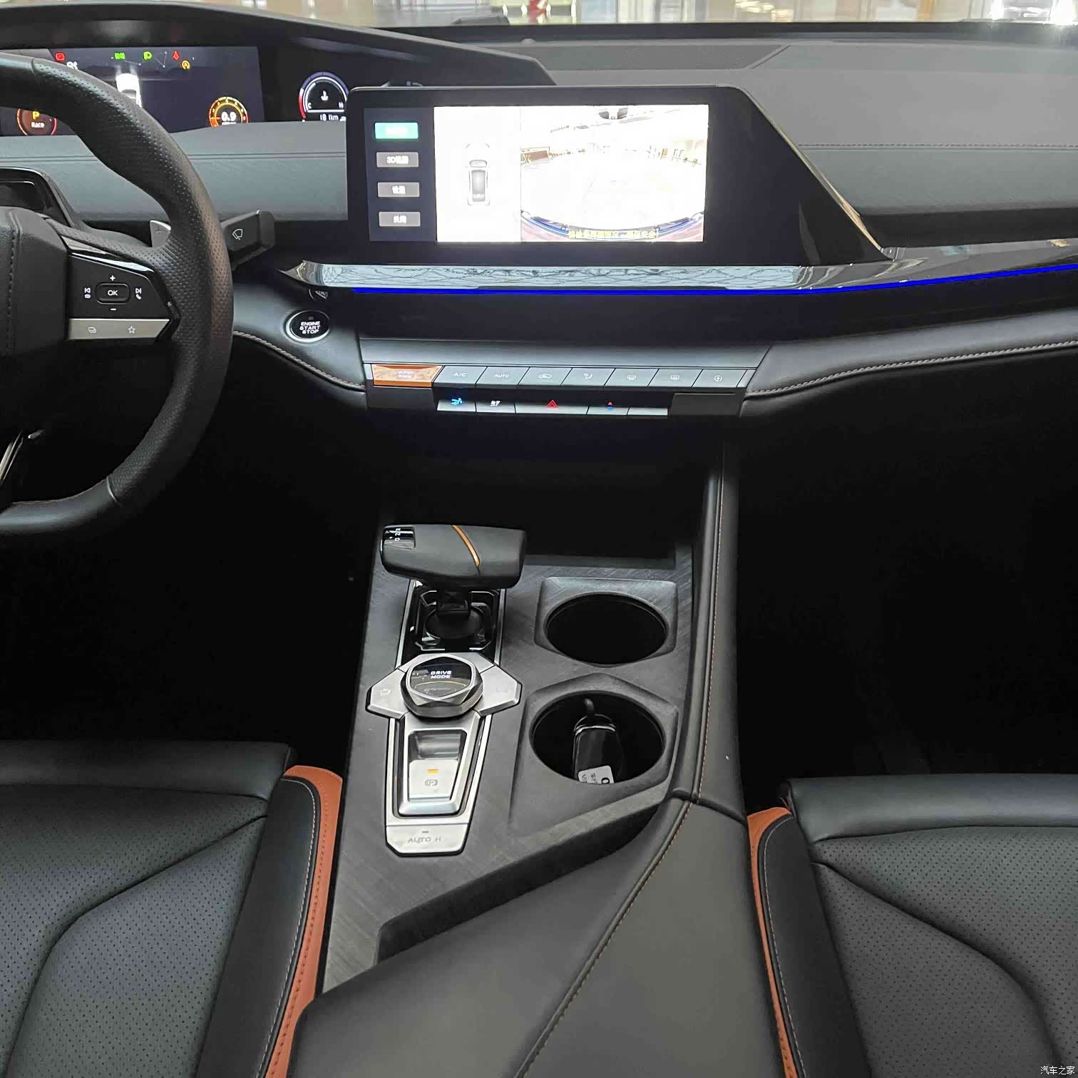 Changan UNI-V, 2023 14