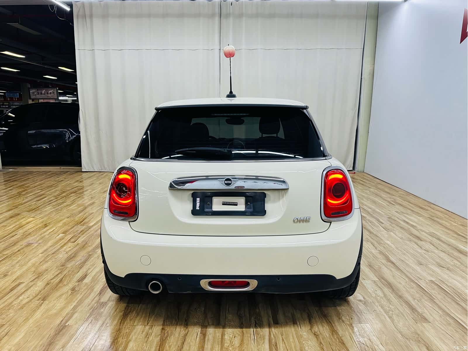 Mini ONE, 2020 6