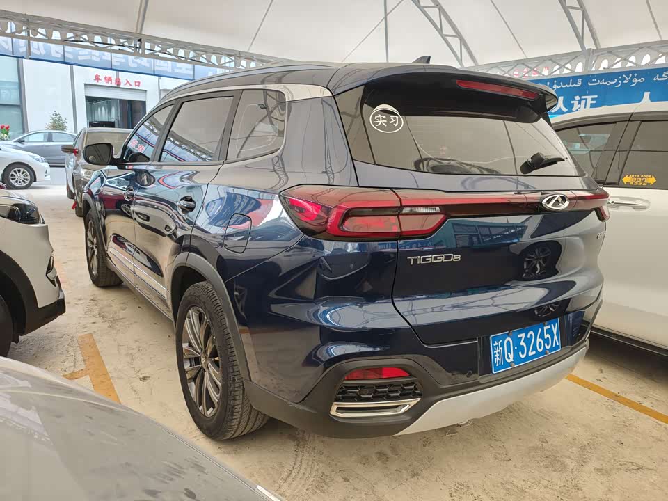 Chery Tiggo 8