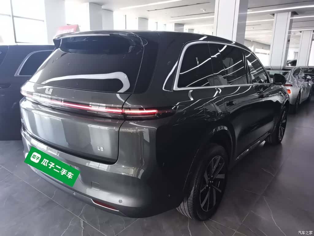 Li Auto L8, 2023 7