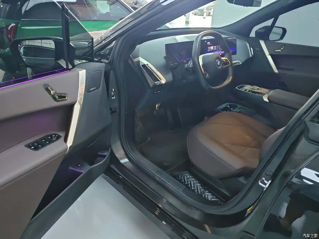 BMW iX, 2023 16