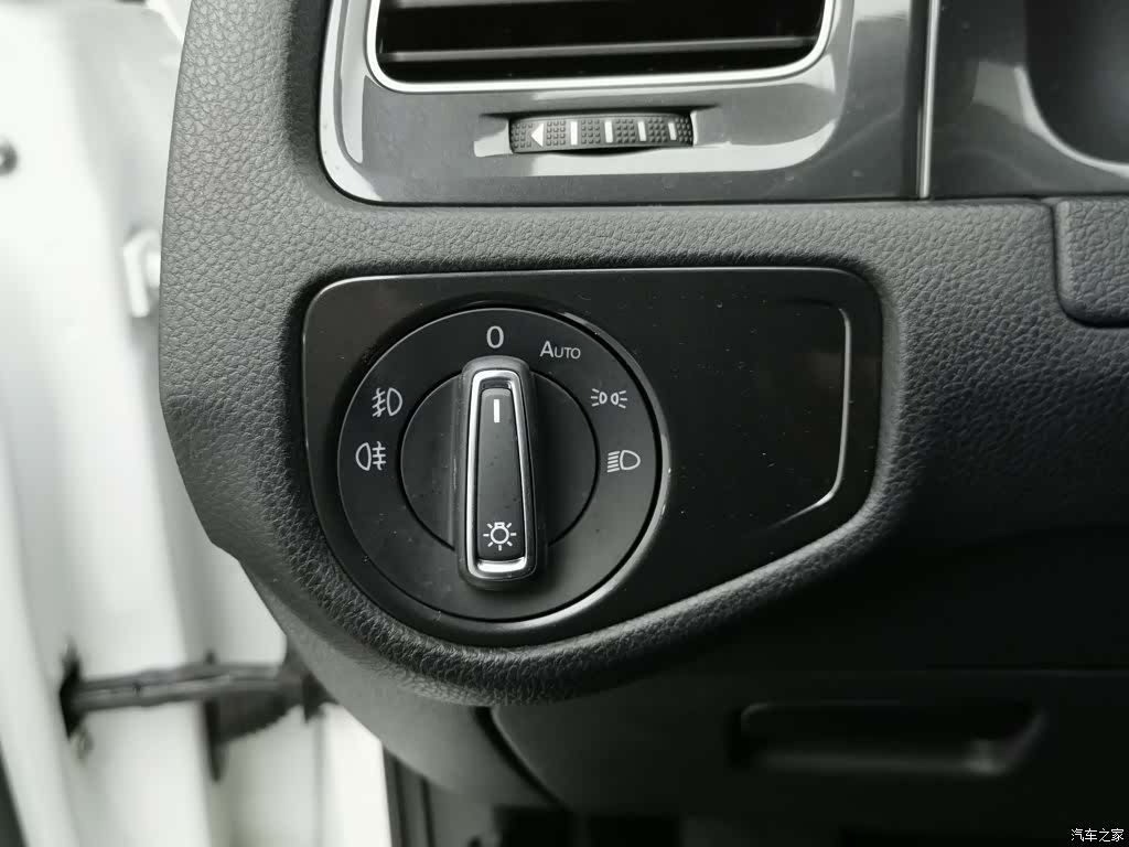 Volkswagen Golf, 2018 21