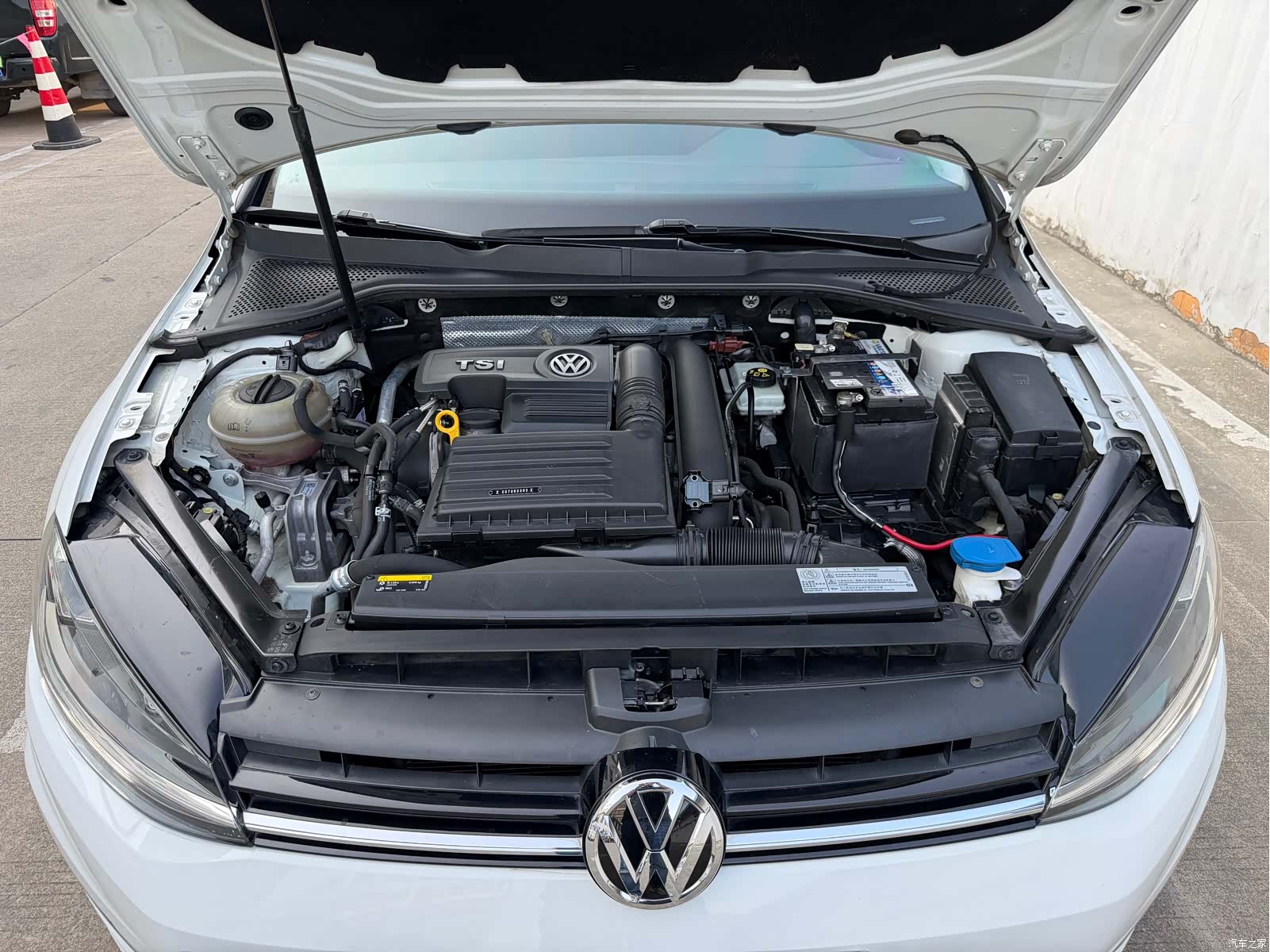 Volkswagen Golf, 2018 14