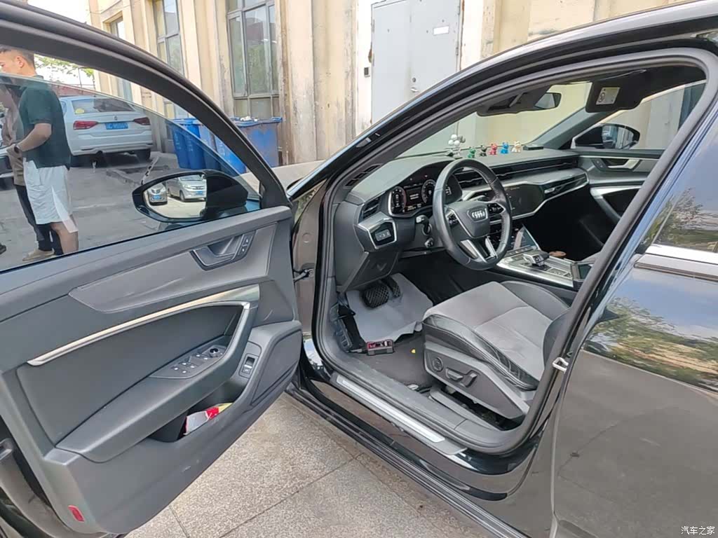 Audi A6L, 2019 16