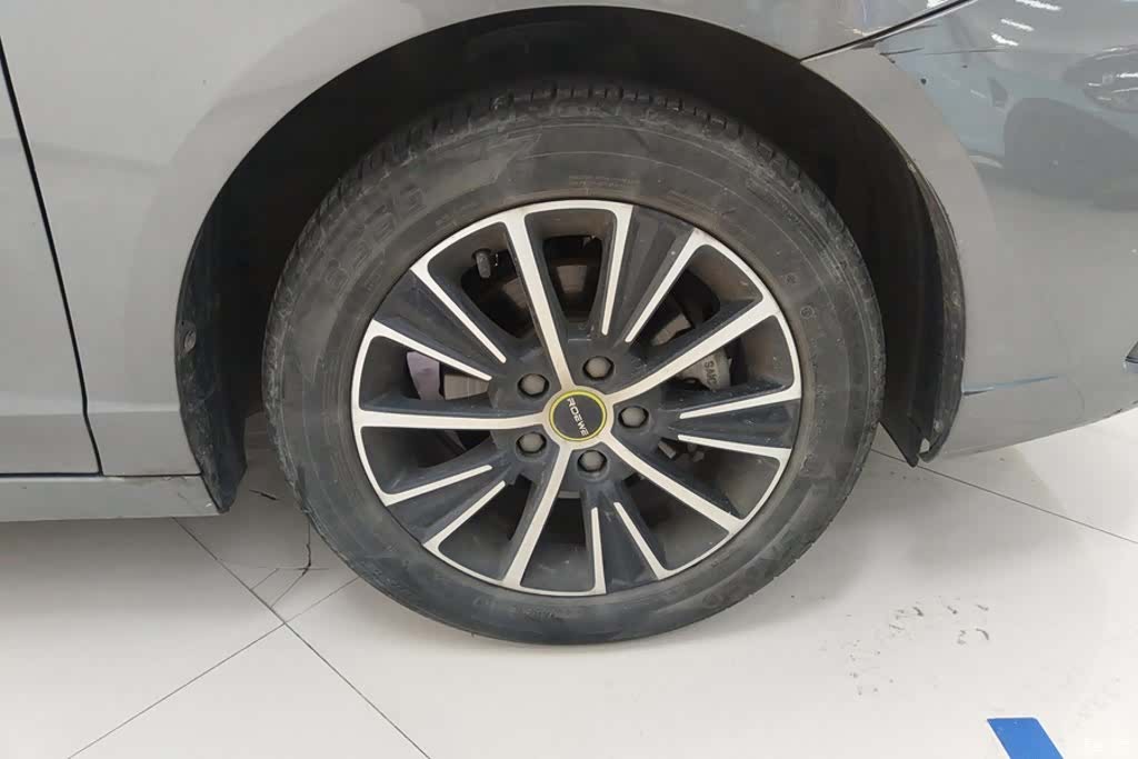 Roewe i5, 2022 6