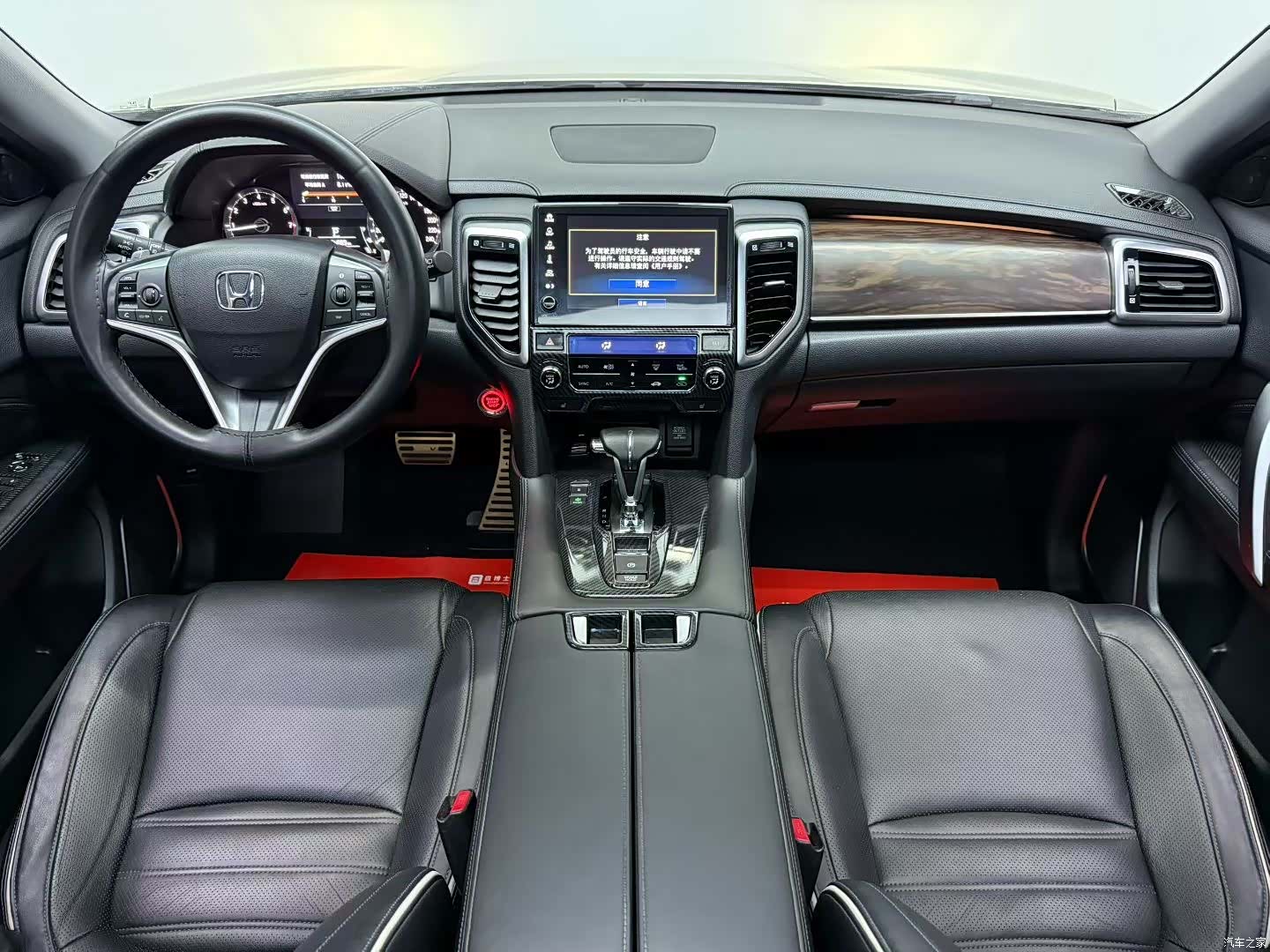 Honda UR-V, 2018 все фото