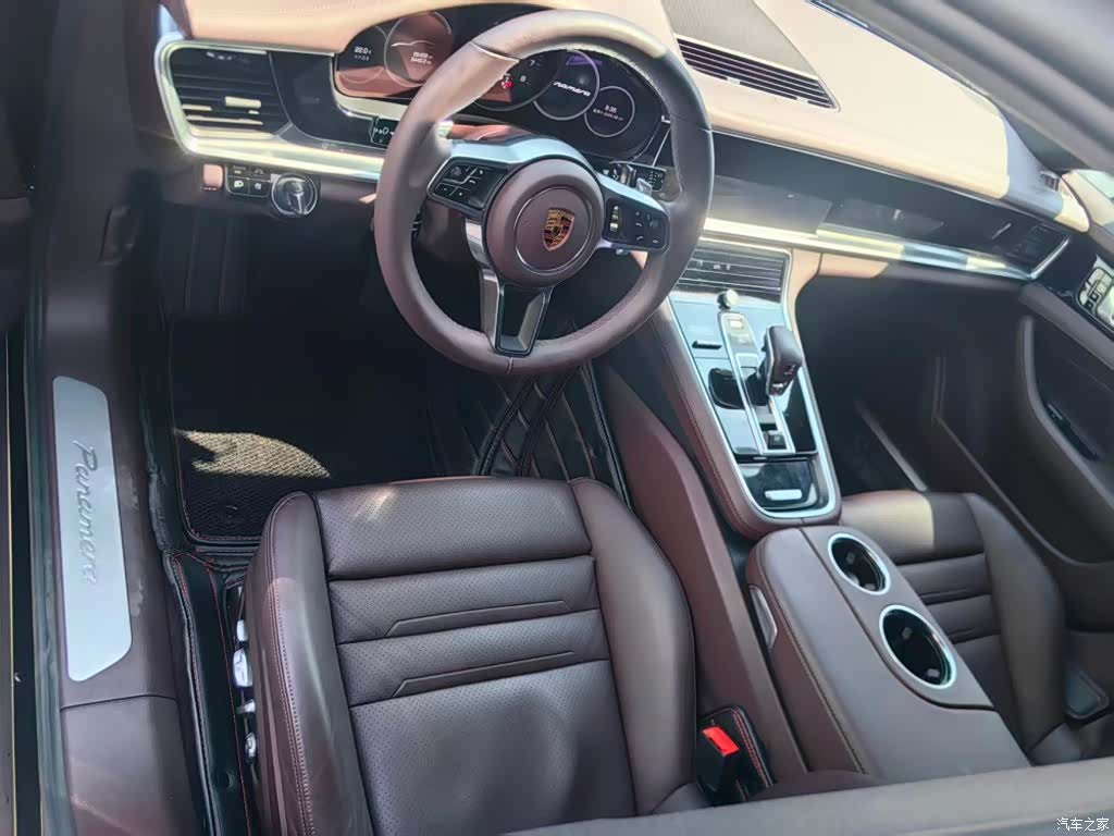 Porsche Panamera, 2018 6