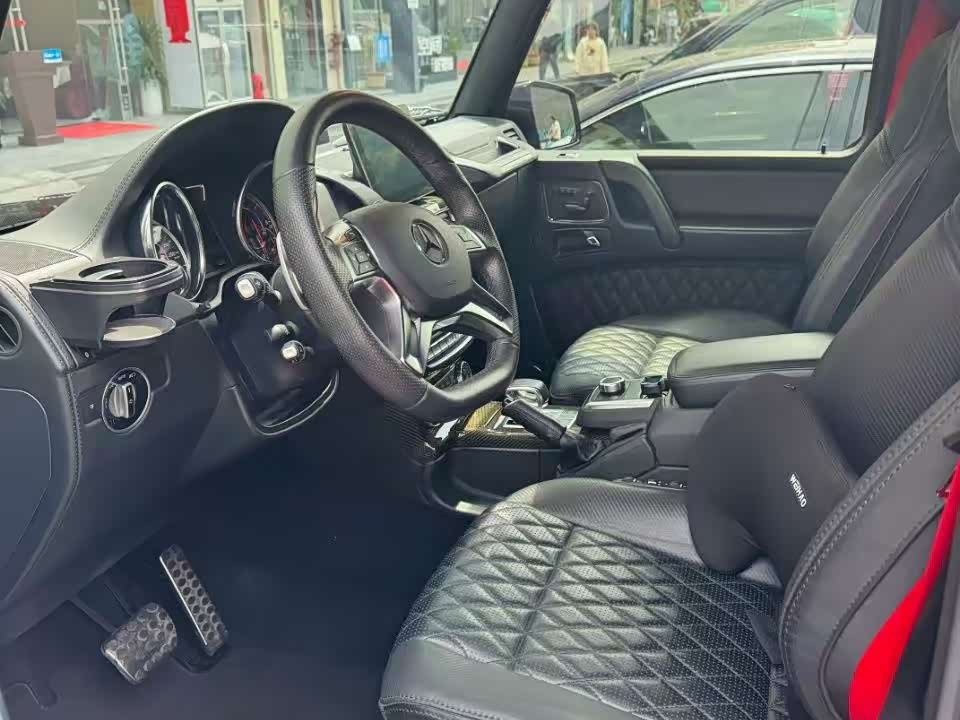 Mercedes-Benz G-class