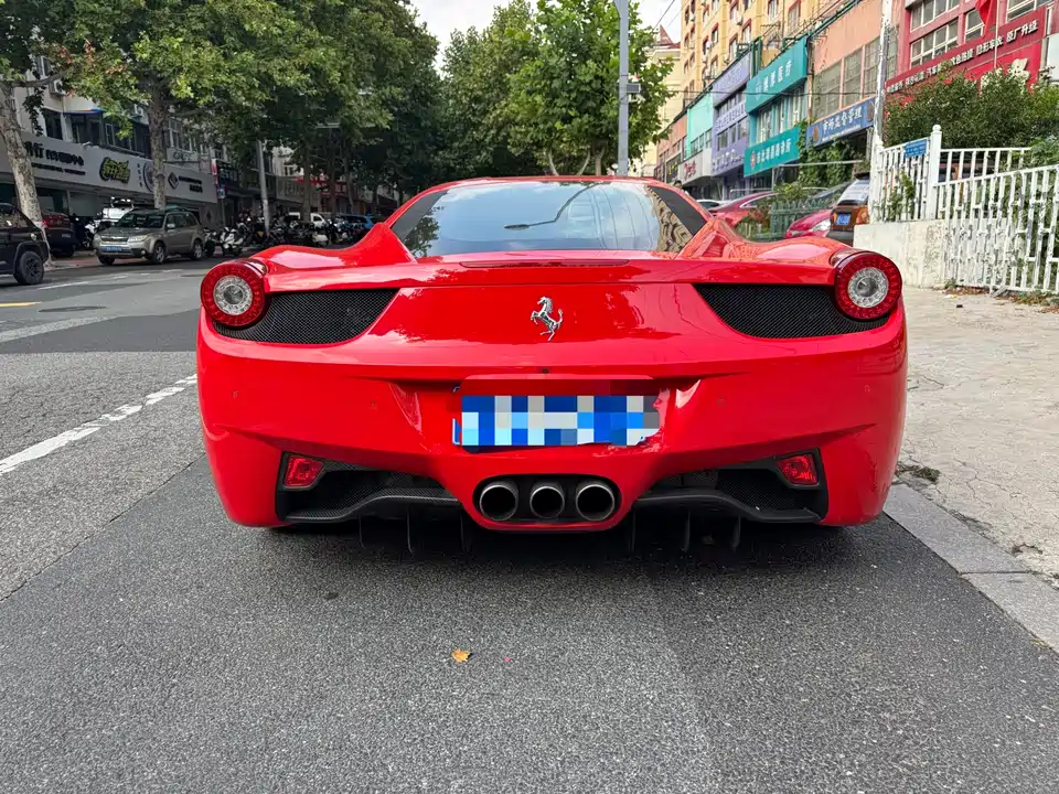 Ferrari 458