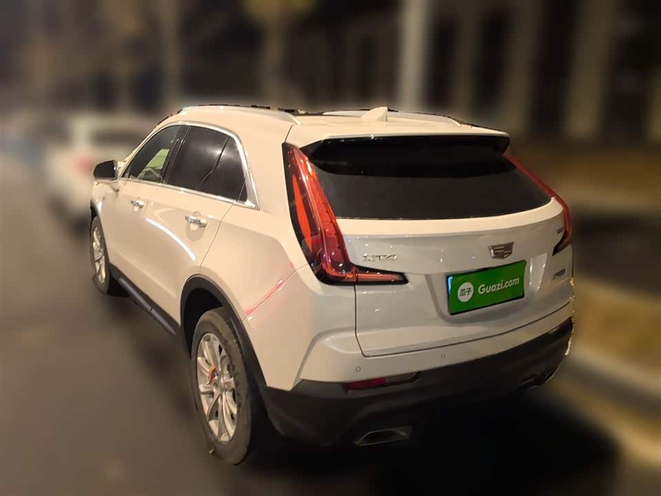 Cadillac XT4