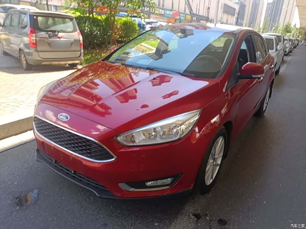 Ford Focus, 2015 1