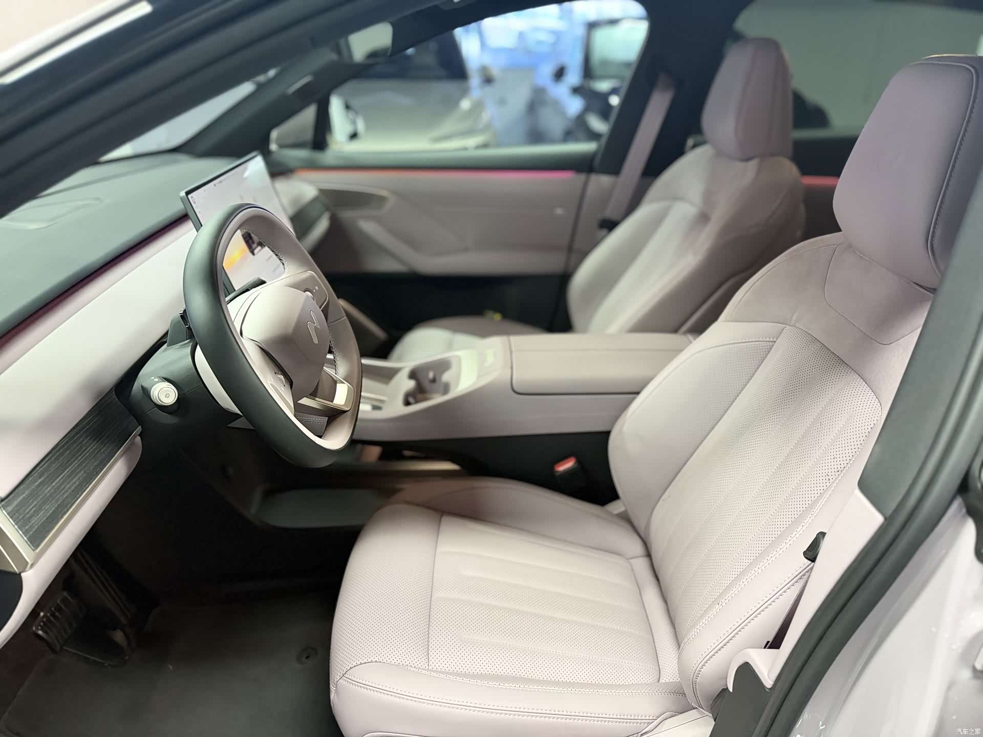 NIO L60, 2025 8