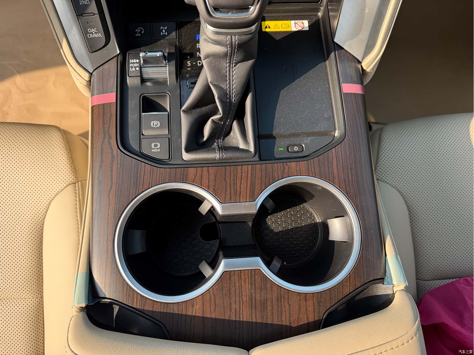 Toyota Land Cruiser, 1900 21