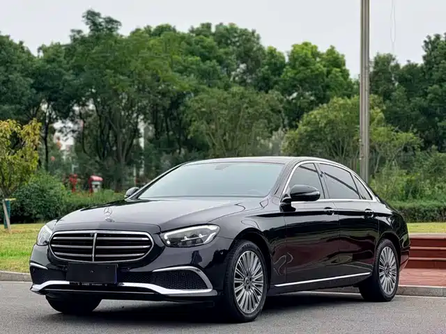 Mercedes-Benz E-Class 2021 — купить из Китая под заказ