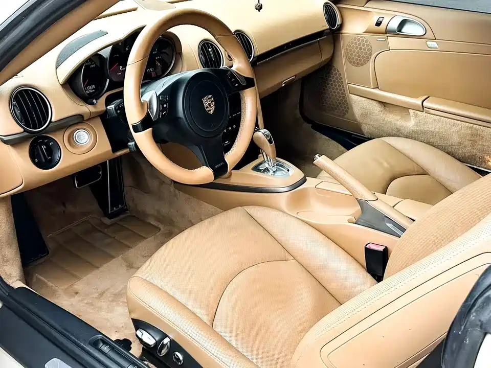 Porsche Cayman