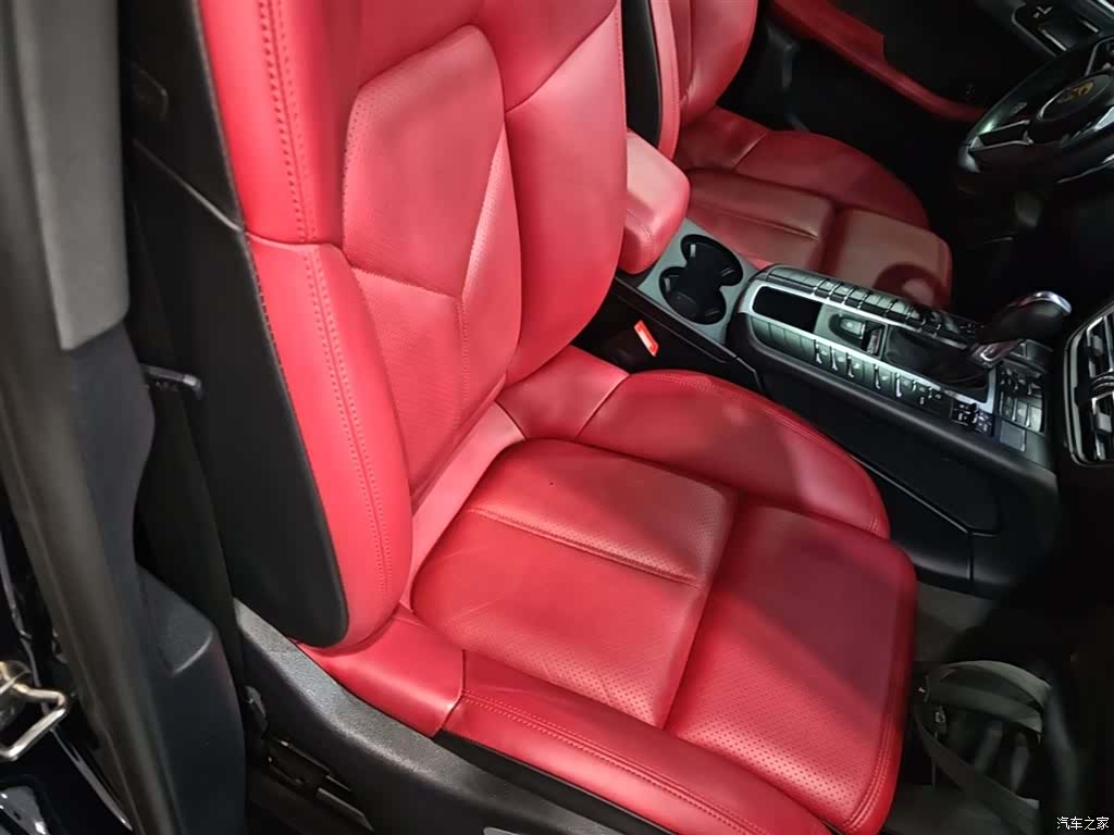Porsche Macan, 2021 25