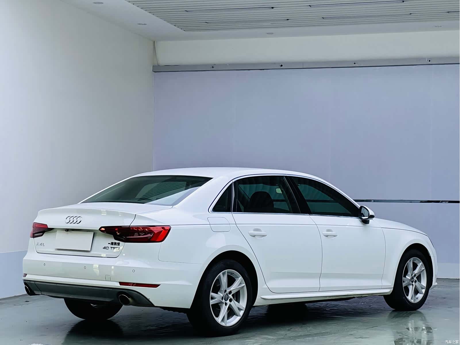 Audi A4L, 2017 6