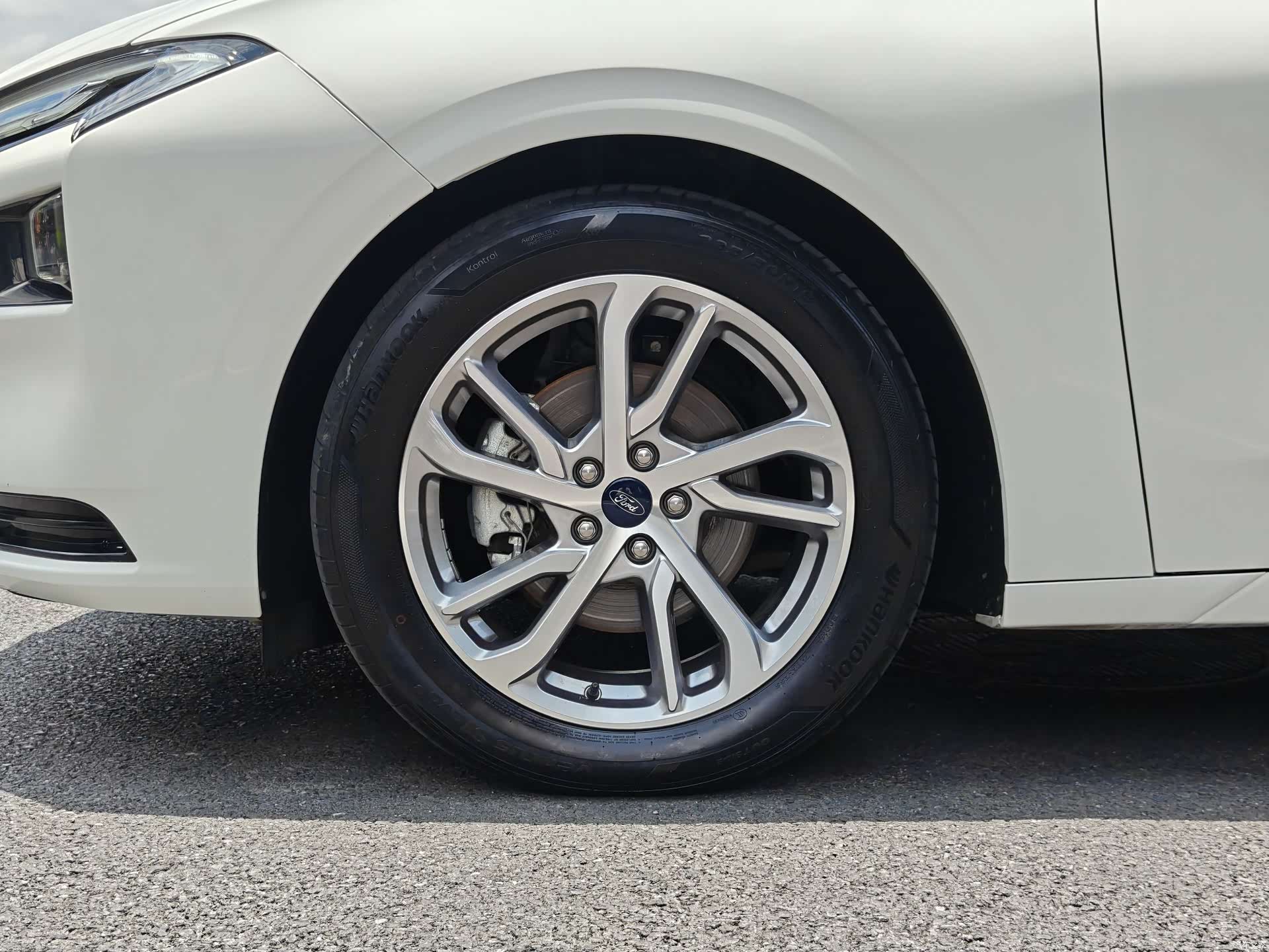 Ford Mondeo, 2022 21