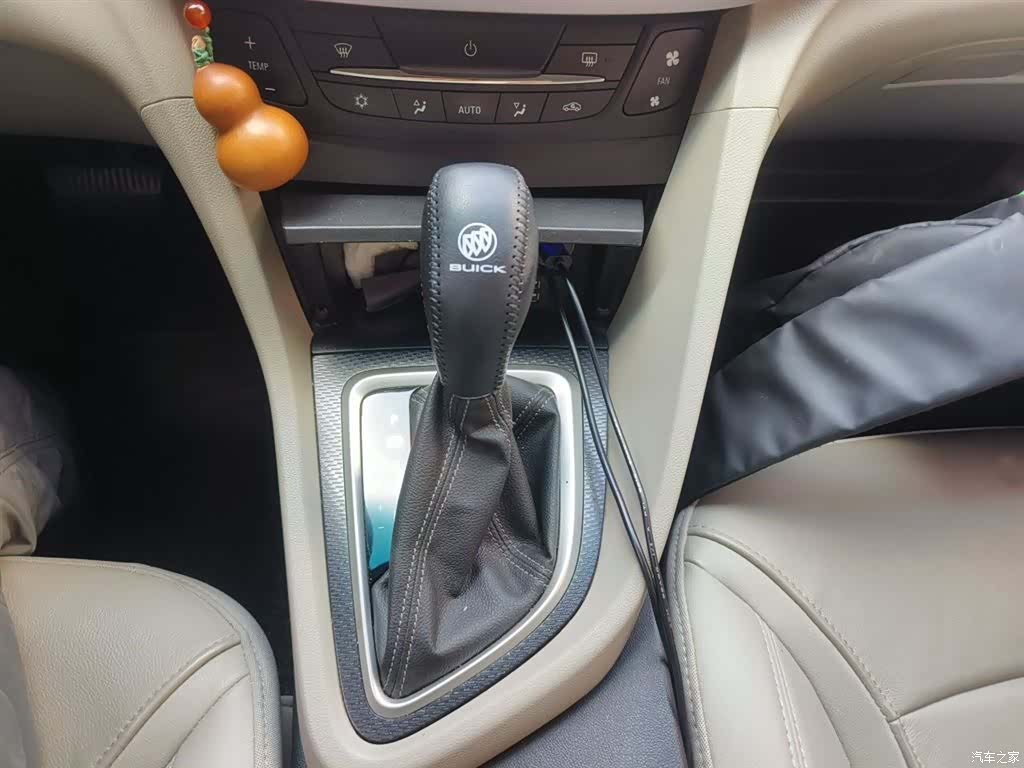 Buick V, 2019 10
