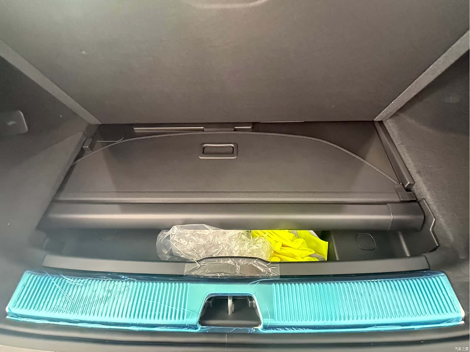 Volvo XC70, 2026 8