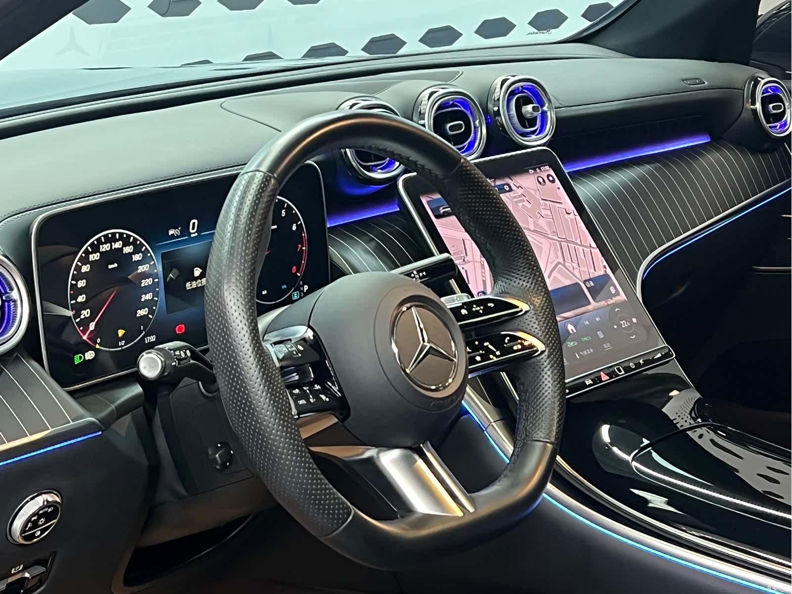 Mercedes-Benz GLC, 2024 7