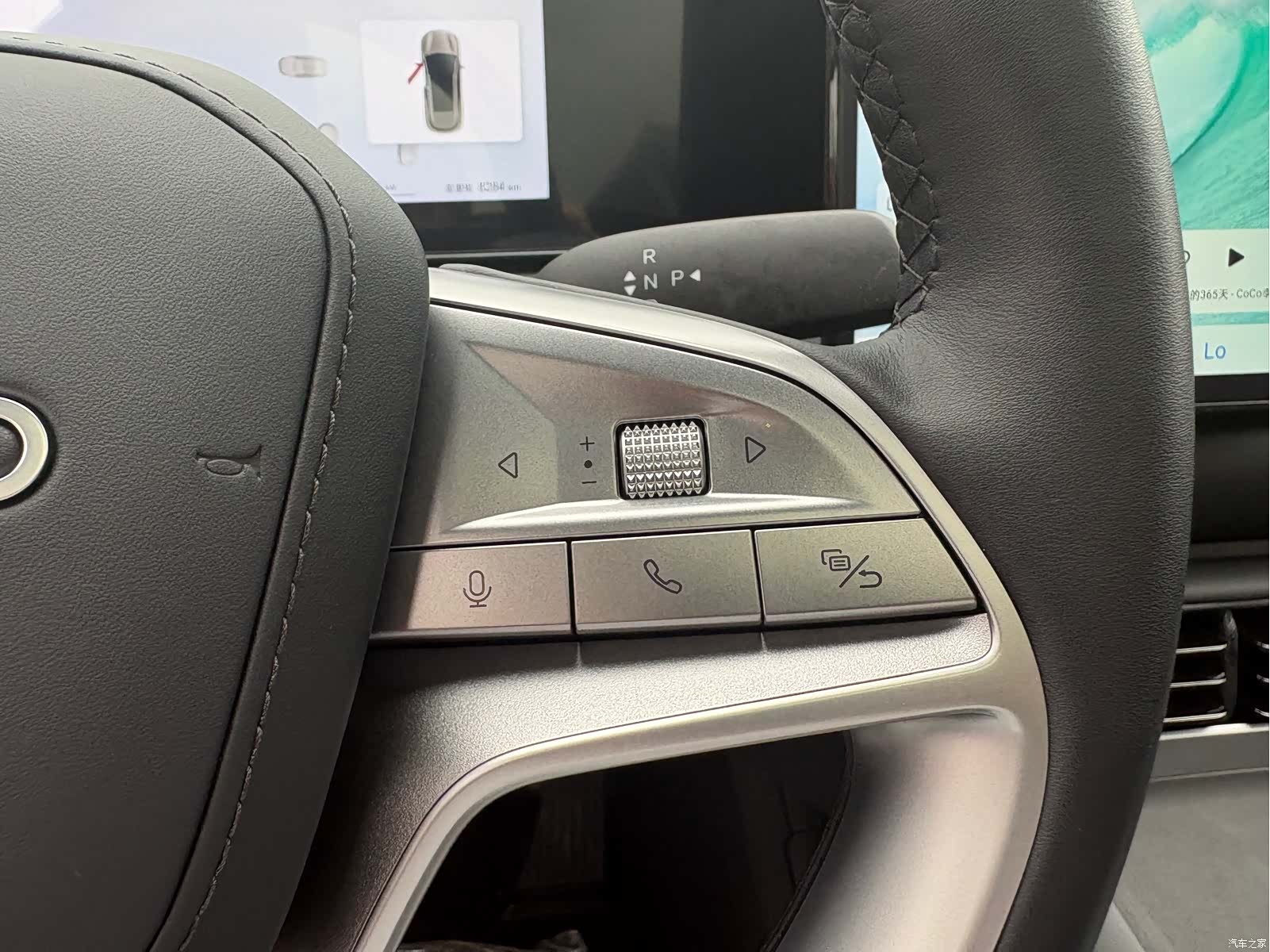 BYD HiAce, 2025 11