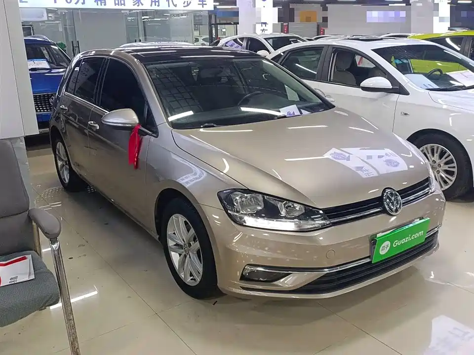 Volkswagen golf