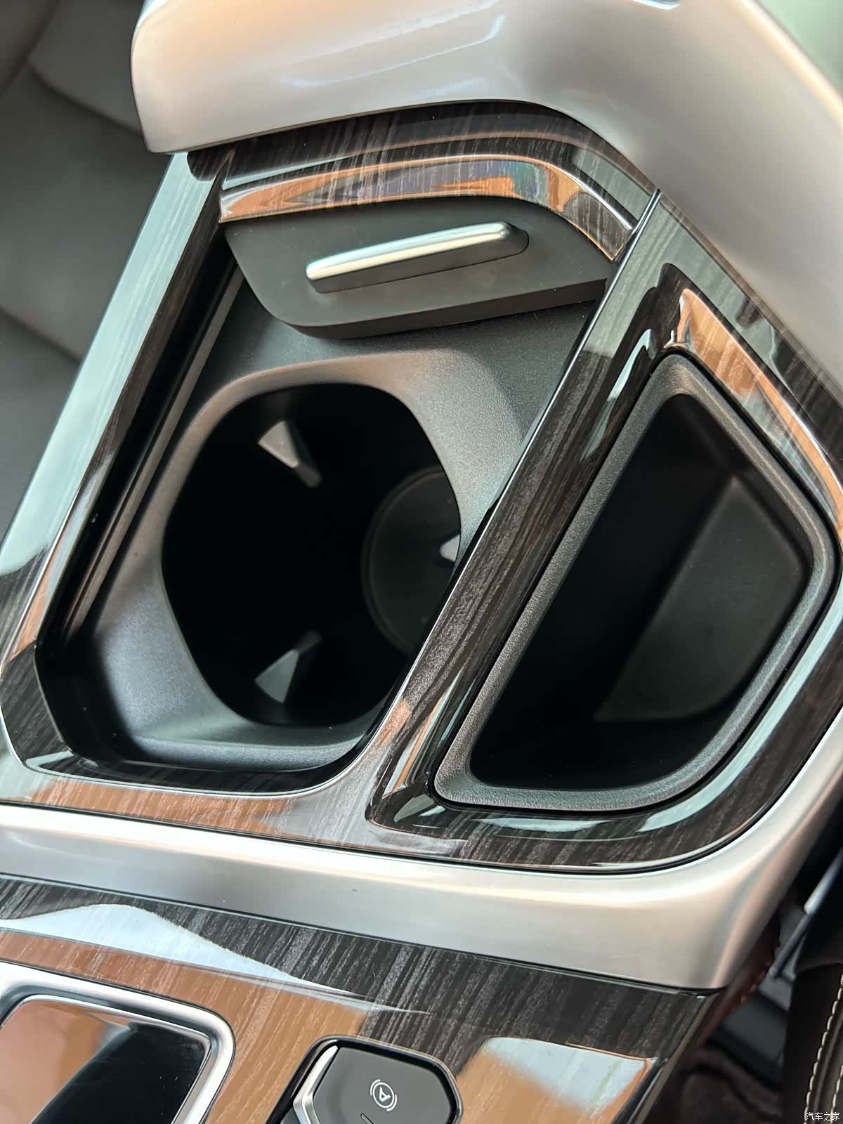 Geely Jiaji, 2021 35