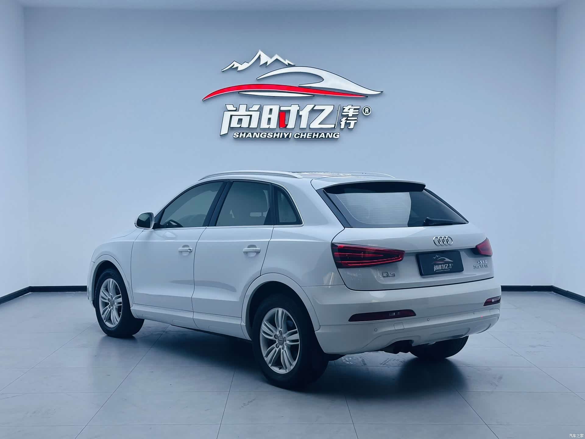 Audi Q3, 2014 4