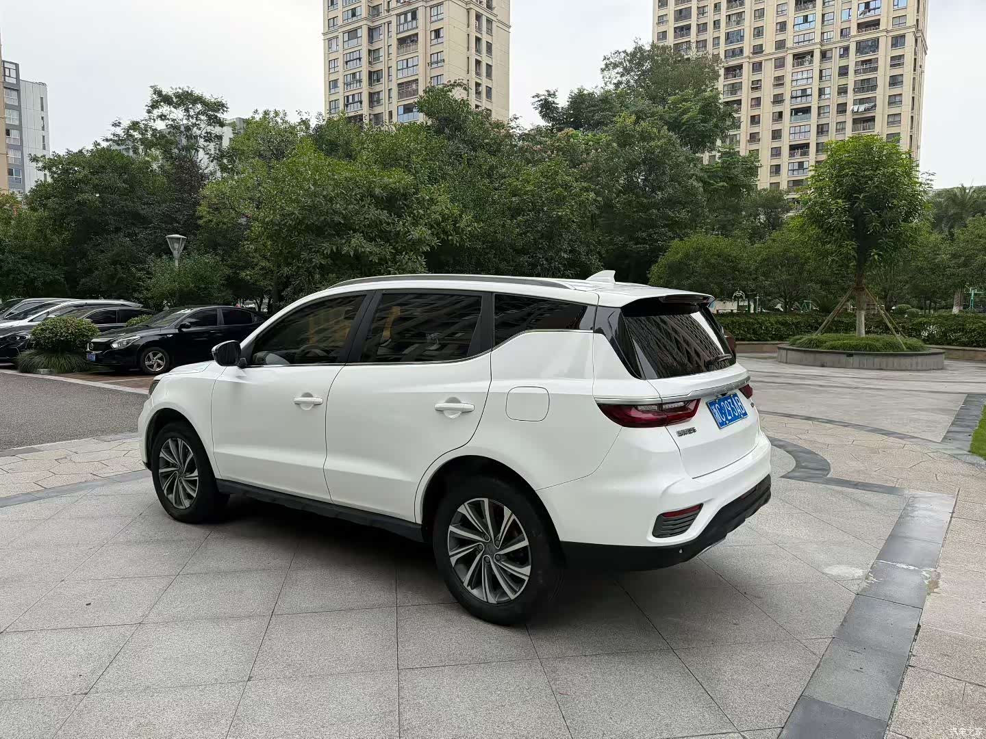 Geely X6, 2020 7